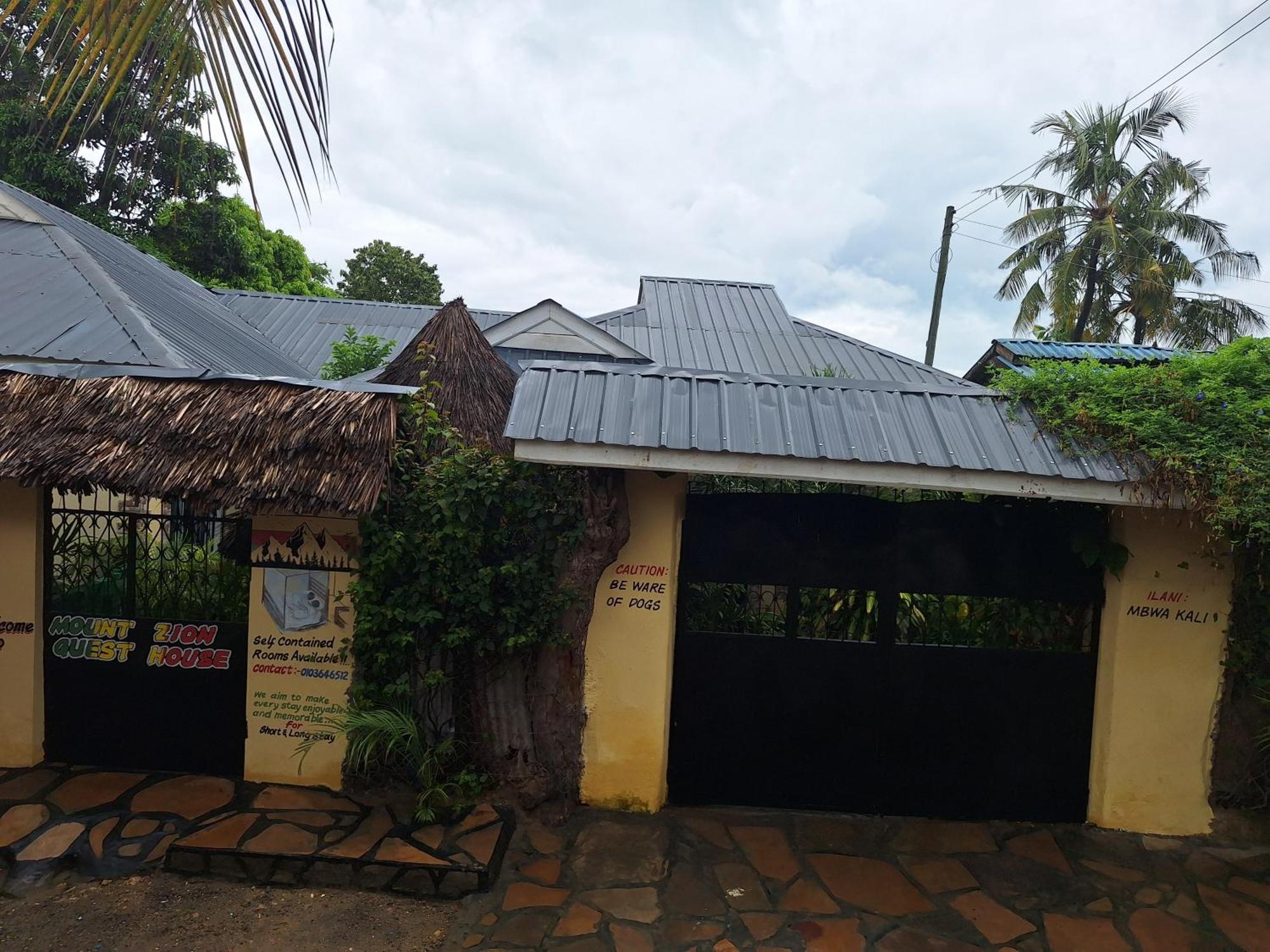Mount Zion Guest House, Mtwapa Mtomondoni 몸바사 외부 사진